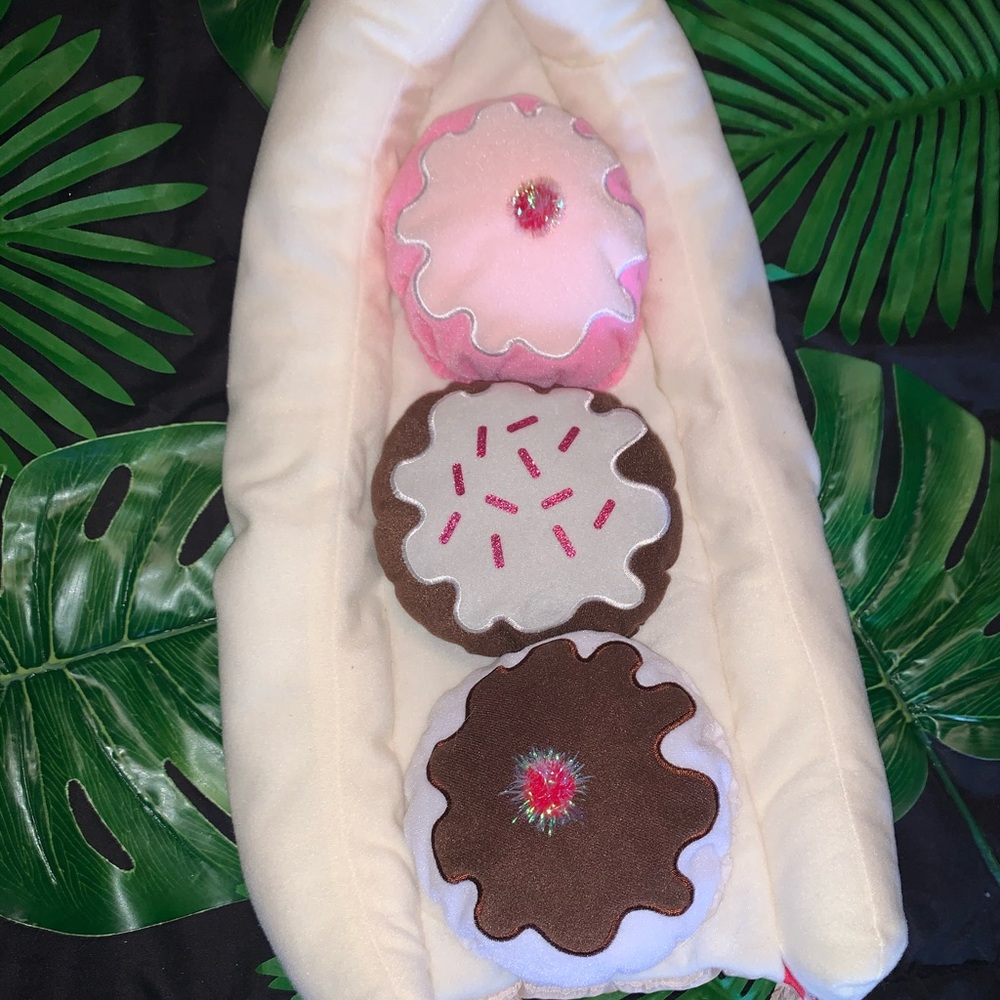 Banana split dog costume